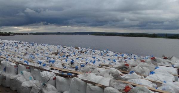 «Сибирский цемент» после двухлетнего перерыва возобновил поставки водным транспортом