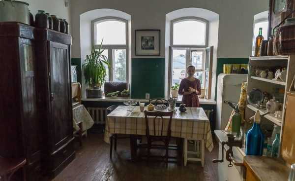 Мебель в СССР: как были обставлены советские квартиры?