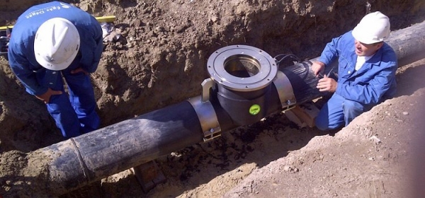 Врезка в трубу водопровода: наиболее практичные методы