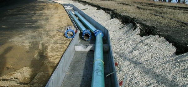 Какую трубу лучше использовать для водопровода под землей: советы и рекомендации