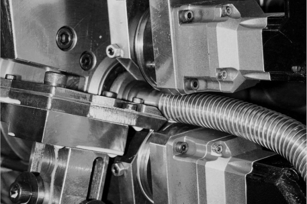 Как работает металлорукав для прокладки кабеля и почему так важно его использовать