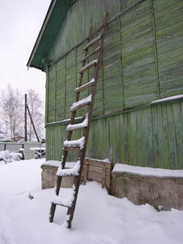 Как сделать приставную деревянную лестницу своими руками